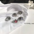 Minimalist Finger Watch Ring, Mini Watch That Tells Time, Retro Personality Mini Watch for Men and Women, Ultra-Small Watch That Can Tell Time. 