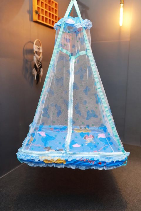 Baby%20Cot%20Hanging%20-%20Image%203