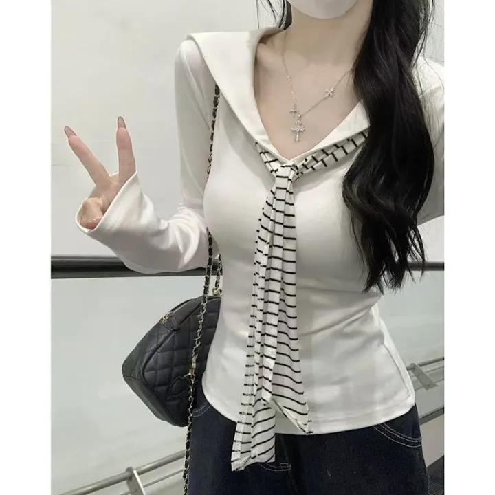 Korean%20Style%20College%20Style%20Navy%20Collar%20Striped%20Ribbon%20Long%20Sleeve%20T-Shirt%20for%20Women%20with%20Unique%20Design,%20Slimming%20Base%20Shirt%20for%20Spring%20and%20Autumn%20-%20Image%207