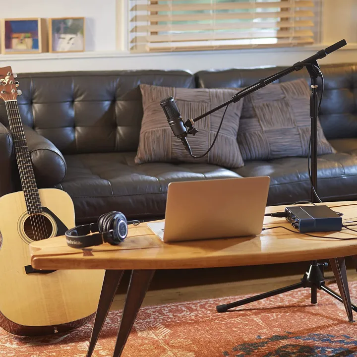 Audio-Technica%20AT2020%20Cardioid%20Condenser%20Studio%20XLR%20Microphone,%20Ideal%20for%20Project/Home%20Studio%20Applications,%20Black%20-%20Image%204
