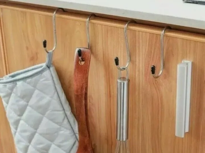 RUBBER%20END%20S%20HOOKS%20Large%20Stainless%20Steel%20Storage%20Loop%20Hangers%20HEAVY%20DUTY%20-%20Image%206