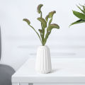 1 Branch Artificial Plant Non-fading Not Withered Decorative Plastic Artificial Flytrap Grass Plant Home Party Desktop Decoration for Balcony. 