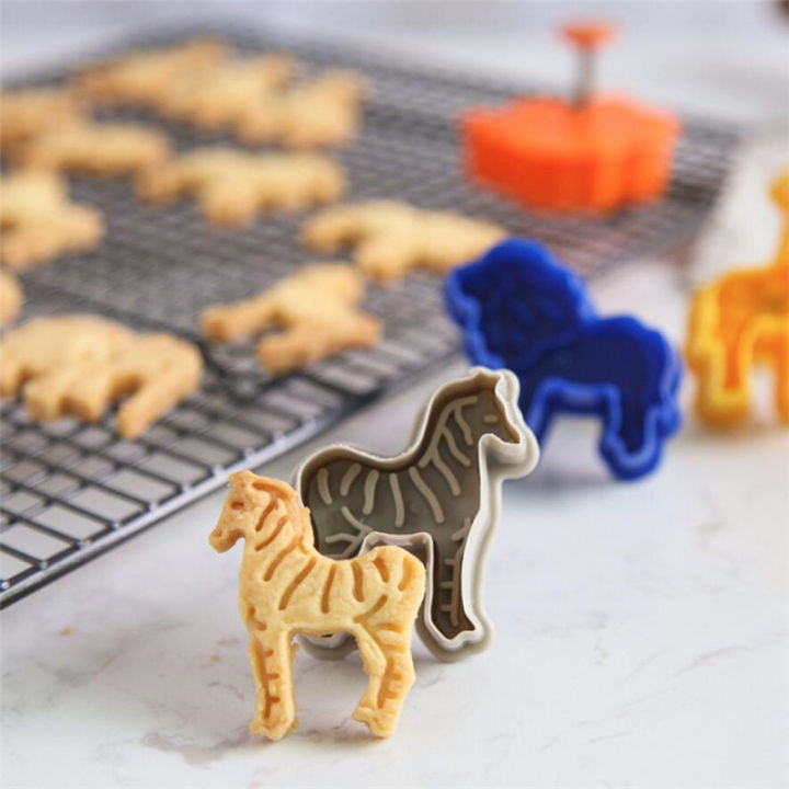 4pcs/set%20Lion%20Giraffe%20Zebra%20Elephant%20Animal%20Fondant%20Cake%20Mold%20Biscuit%20Cookie%20Plunger%20Cutters%20Sugarcraft%20Cake%20Decorating%20Tools%20-%20Image%207