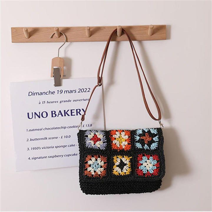Casual%20Travel%20Bag%20Floral%20Crochet%20Handbag%20Women's%20Straw%20Handbag%20Trendy%20Handmade%20Bag%20Crochet%20Tote%20Bag%20-%20Image%204