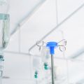 Infusion Hook Stand Rack Steel Iv Pole Hanging Stainless Vertical Hanger Clinic Bottle Hangers Hooks Poles Handbag Metal Part. 