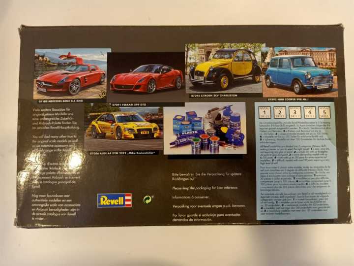 BMW%20M3%20DTM%202012%20"Bruno%20Spengler"%20-%20Revell%20-%20Model%20Kit%20-%20Image%205