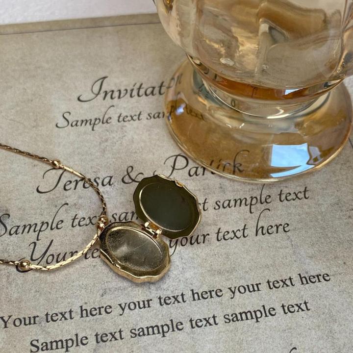 Vintage%20Pendant%20Necklace%20High-Quality%20Embedded%20Plated%20Photo%20Album%20Locket%20Adjustable%20Chain%20Aesthetic%20Butterfly%20Necklace%20for%20Women's%20Jewelry%20Dress%20Accessorizing%20Keepsake%20Necklace%20Jewelry%20Collector%20Sentimental%20Gift%20-%20Image%203