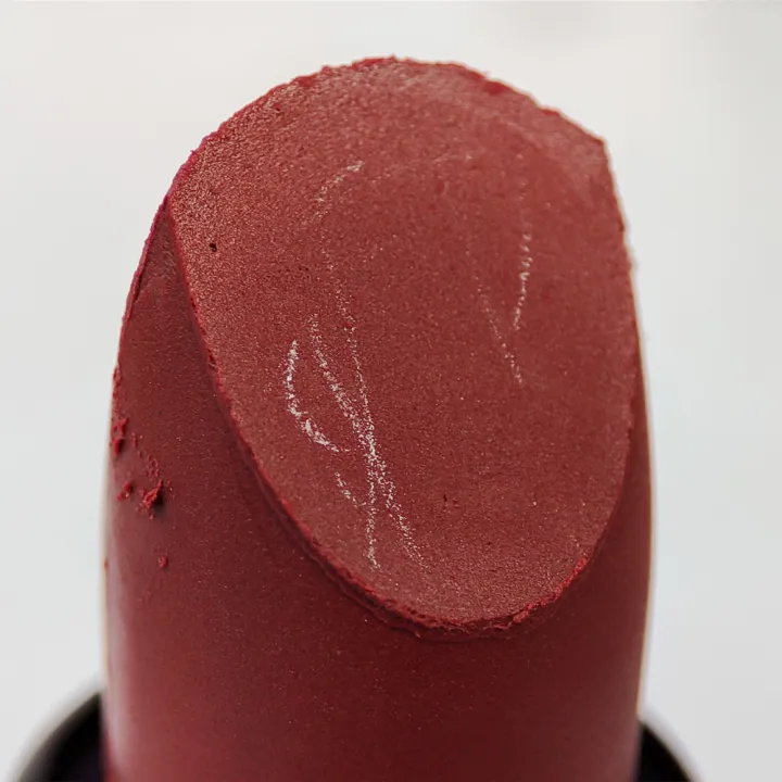 Matte%20Lipstick%20Hudabeauty%20Long%20Lasting%20&%20Comfortable%20lip%20Shades%2024%20Hours%20Time%20-%20Image%202