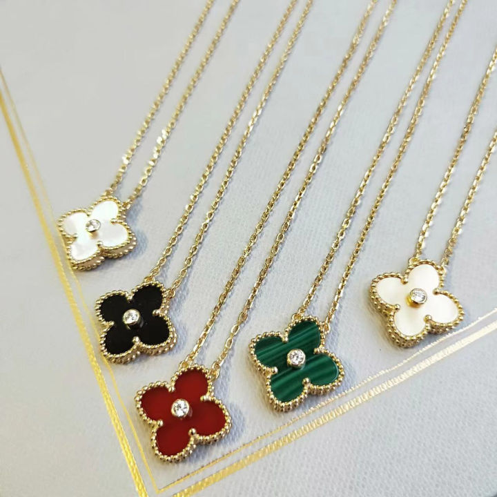 High%20Version%20V%20Gold%20Clover%20Necklace%20Women's%2018K%20Double-Sided%20Natural%20Carnelian%20Pendant%20Clavicle%20Chain%20Saturn%20Live%20Supply%20-%20Image%203