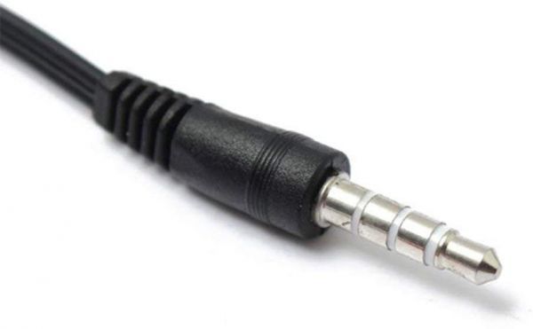 3.5mm%20Jack%20Headphone%20Mic%20Audio%20Y%20Splitter%20Cable%201%20Male%20to%202%20Female%20with%20Separate%20Headset/Microphone%20Adapter%20-%20Image%205
