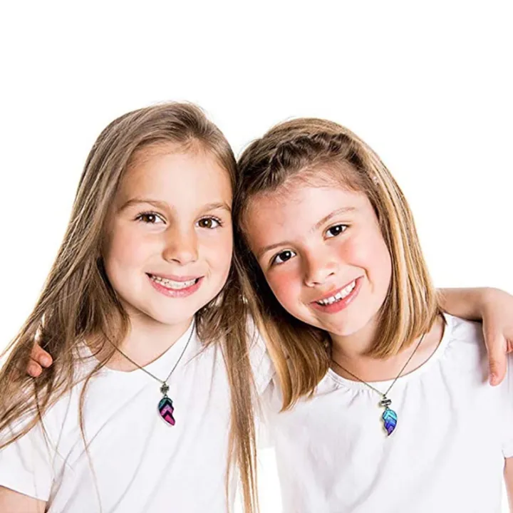 2pcs/4%20pcs%20BFF%20Necklaces%20Bracelets,%20Half%20Heart%20Matching%20Pendant%20Best%20Friends%20Fashion%20Chain%20Friendship%20Jewelry%20Set%20for%20Girl%20Lady%20-%20Image%203