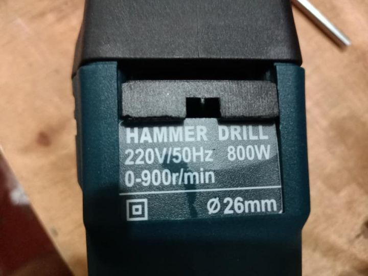 Men%20drive%20machine%20-%20Image%204