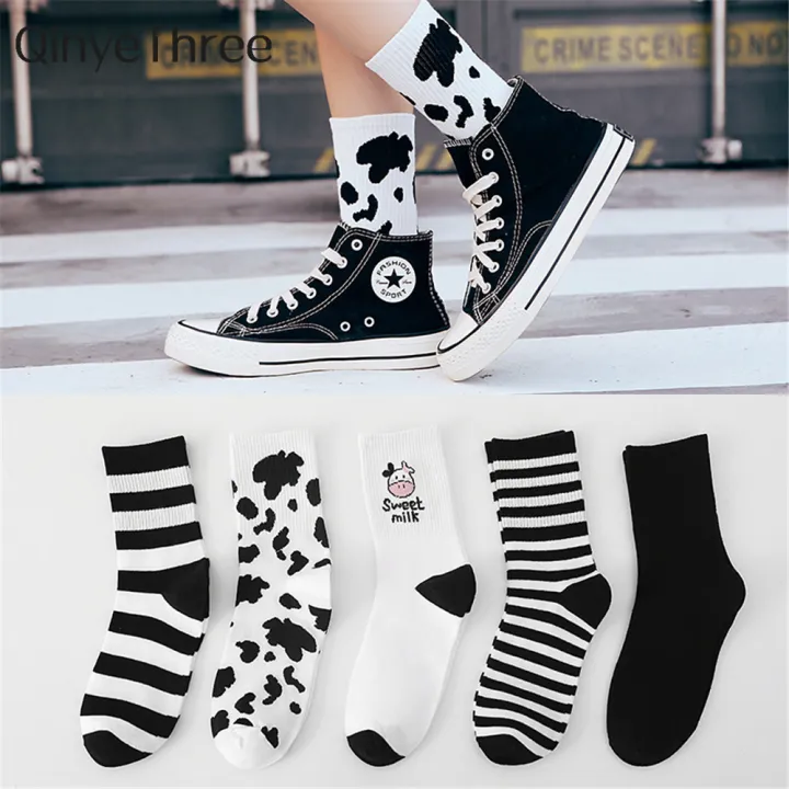 New Cow Harajuku Japanese Style Cotton Striped Breathable Casual Cartoon Socks White Black Dropship