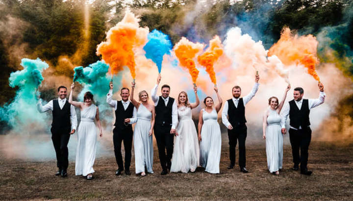 Colorful%20Effect%20Smoke%20Tube%20Bottle%20Studio%20Car%20Photography%20Toy%20Wedding%20Halloween%20Spray-supplies%20-%20Image%205