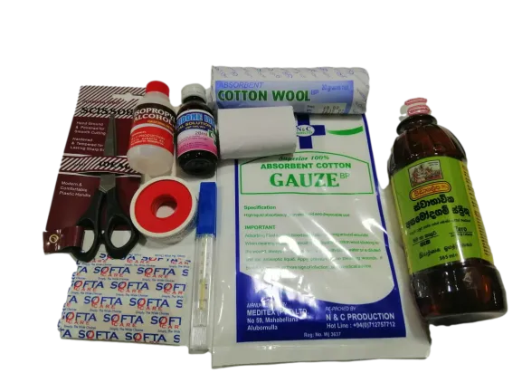 First%20Aid%20Box%20-%20%20Wood%20&%20Glass%20Large%20with%20medicine%20-%20Image%202