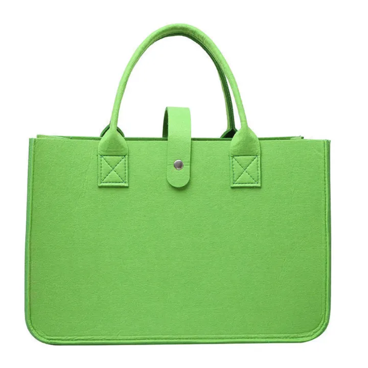 Versatile%20Tote%20Bag%20For%20Travel%20And%20Shopping%20Stylish%20Women's%20Handbag%20For%20Winter%20Large%20Capacity%20Handbag%20For%20Women%20Solid%20Color%20Travel%20Purse%20Fashion%20Winter%20Tote%20Bag%20-%20Image%207