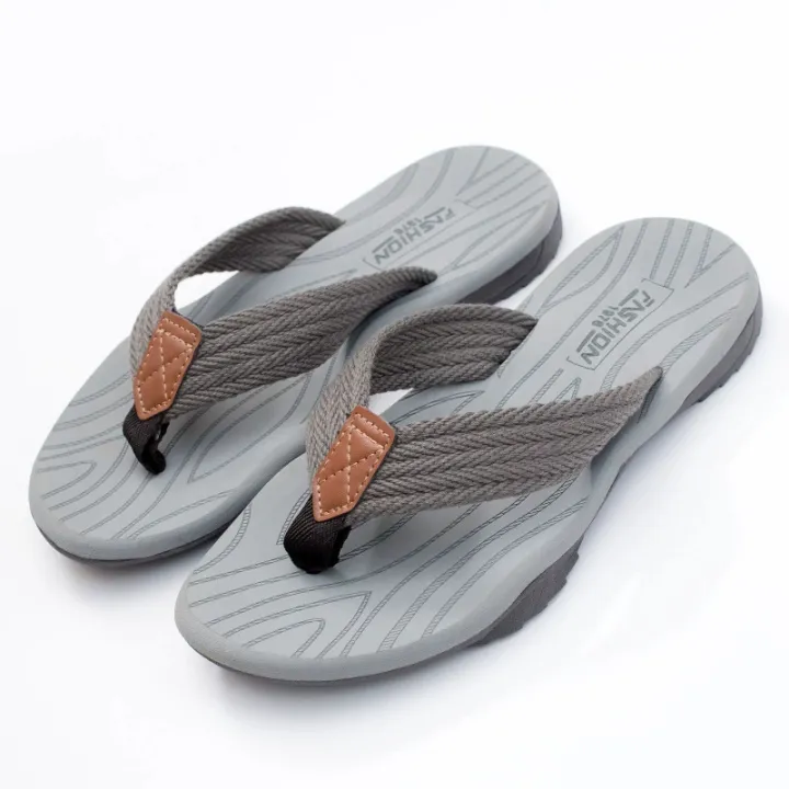 New%20Summer%20Southeast%20Asian%20Casual%20Trend%20Men's%20Rubber%20Thick%20Sole%20Flip-Flop%20Beach%20Sandals%20Denim%20Fabric%20In%20Stock%20-%20Image%202