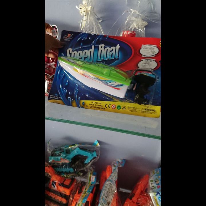 speed boat battery operated toy boat
