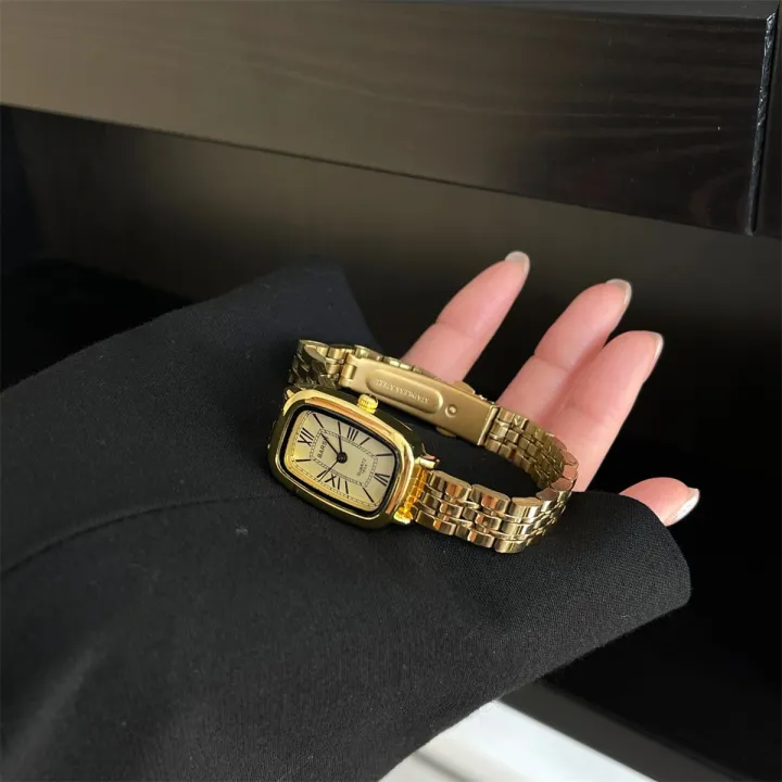 Gold%20Oval%20Small%20Dial%20Watch%20for%20Women,%20Versatile,%20Simple,%20Fashionable%20for%20Middle%20and%20High%20School%20Girls%20-%20Image%205