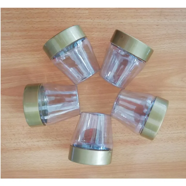 5%20Pcs%20Transparent%20Kitchen%20Spice%20Containers%20with%20Gold%20Lids,%20Small%20Plastic%20Seasoning%20Jar%20Set,%20High-Quality%20Storage%20for%20Curry,%20Salt,%20Pepper,%20and%20More%20-%20Image%206