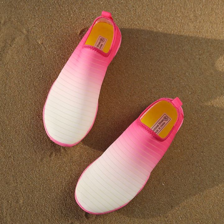 Summer%20New%20Five-Finger%20Hiking%20Wading%20Cross-Border%20Outdoor%20Non-Slip%20Upstream%20Shoes%20Couple%20Beach%20Diving%20Snorkeling%20Swimming%20Shoes%20-%20Image%205