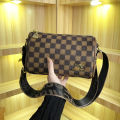 IELGY messenger bag women's french niche design light luxury temperament printed pillow bag. 