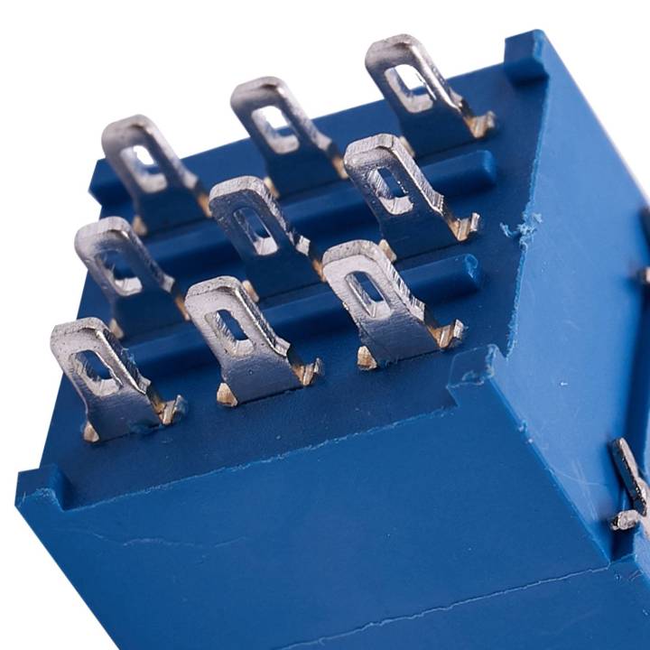 Guitar%20Effects%209-Pin%20Latching%20Stomp%20Pedal%20Footswitch%20Blue%20-%20Image%203