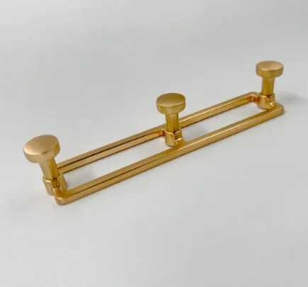 STAIN ELEGANT TRIOLINE WALL MOUNTED CLOTH HOOK