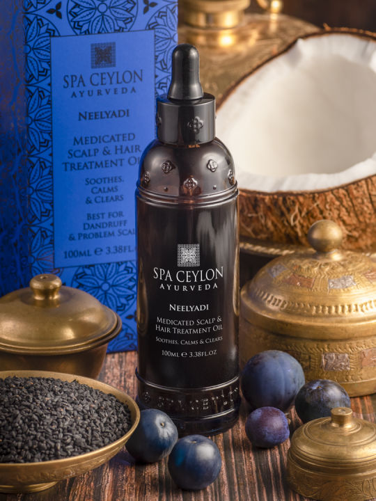 Spa%20Ceylon-Hair%20Oil-%20Neelyadi%20-%20Medicated%20Scalp%20&%20Hair%20Treatment%20Oil%20100ml%20-%20Image%202