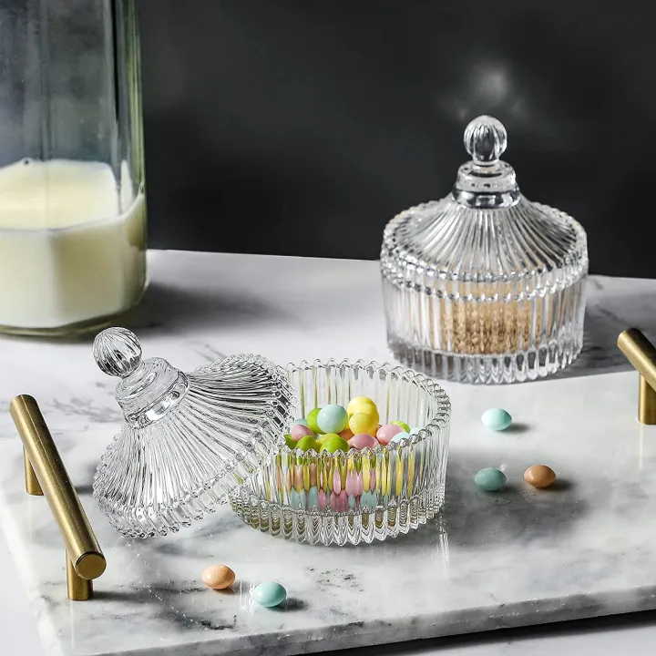 Transparent%20Qianli%20Glass%20Candy%20Jar%20With%20Lid%20Round%20Crystal%20High%20Quality%20Glass%20Candy%20Jar%20For%20Home%20&%20Hotel%20Use%20-%20Image%205