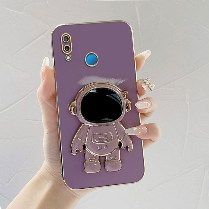 TA for Huawei P Smart Plus/Nova 3i Back Cover Creative Cute Astronaut Folding Bracket Luxury 6D Plating Case Soft Silicone Square Phone Cases