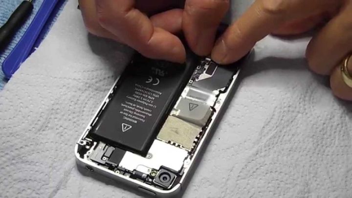iphone%204s%20battery%20-%20Image%202