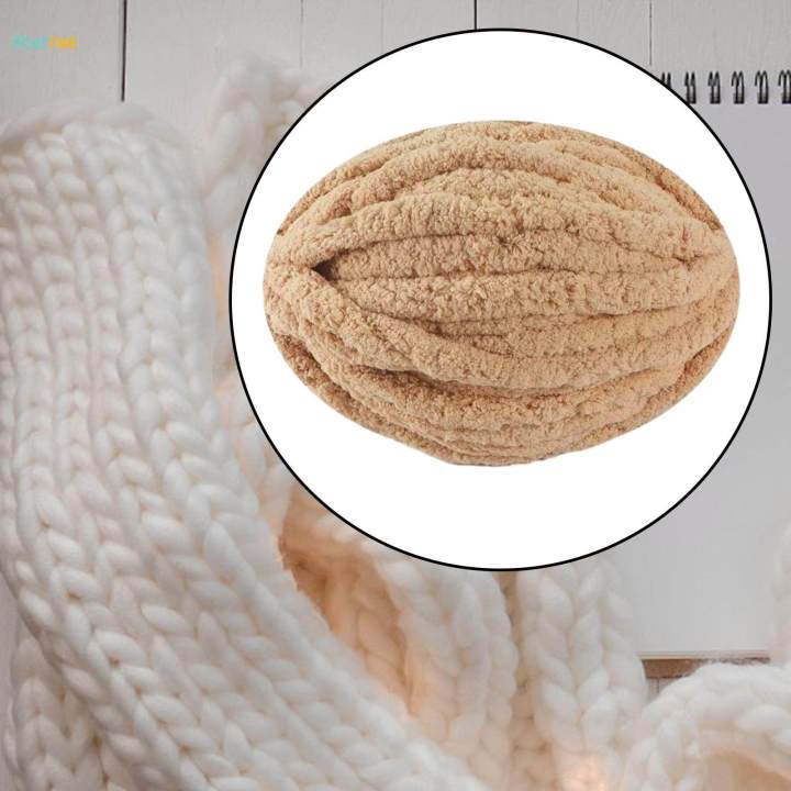 Thick%20Chunky%20Yarn%20Arm%20Knitting%20Yarn%20for%20Rug%20Making%20Scarf%20-%20Image%203