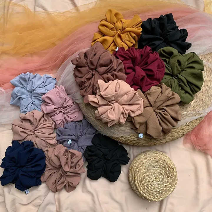 Hair%20Tie%20scruncie%20CEPOL%20hair-aksespris%20women%20-%20Image%204