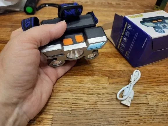 USB%20Rechargeable%20Headlamp%20Portable%205LED%20Headlight%20Built-in%20Battery%20Torch%20Portable%20Working%20Light%20Fishing%20Camping%20Head%20Light%20-%20Image%207