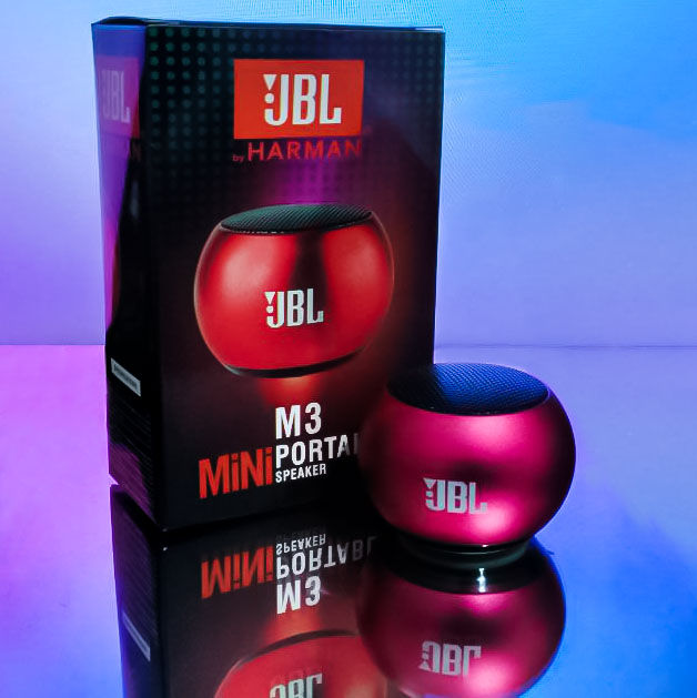 JBL_M3%20HARMAN%20Mini%20Boost%203%20wireless%20portable%20Bluetooth%20Speaker%20-%20Image%203