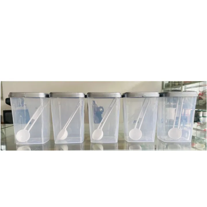 5%20Pieces%20Visual%20Kitchen%20Spicy%20Containers%20With%20SILVER%20Lid%20SQUARE%20SHAPE%20LARGE%20TUB%20Set%20Transparent%20Plastic%20Spice%20Bottles%20Jar%20with%20Spoon%20set%20-%20Image%204