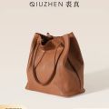 Qiu Zhen Genuine Leather Bucket Bag for Women, Crossbody Commuter Large Capacity Tote Bag, Niche Vegetable Tanned Top Layer Cowhide Bag. 