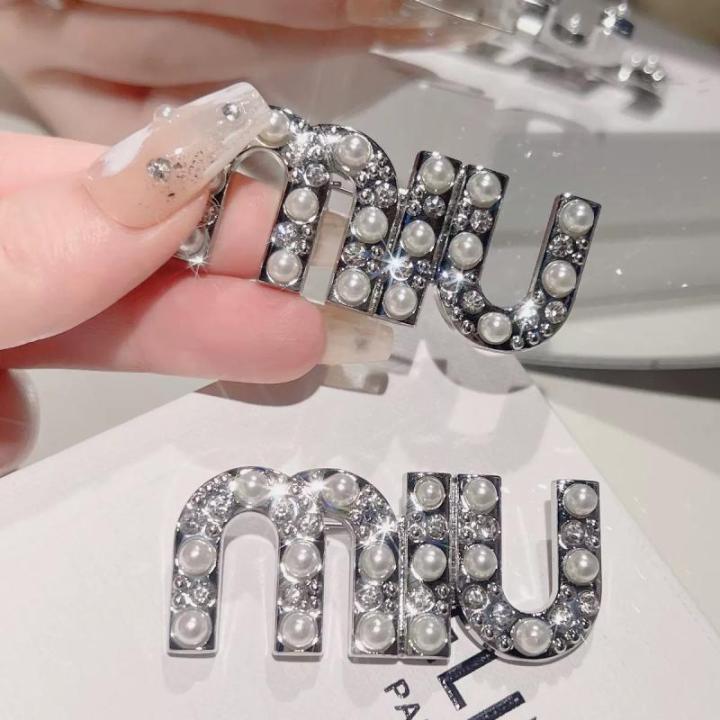 Miu Miu Brooch Pearl And Rhinestone Pin Temperament And Versatile