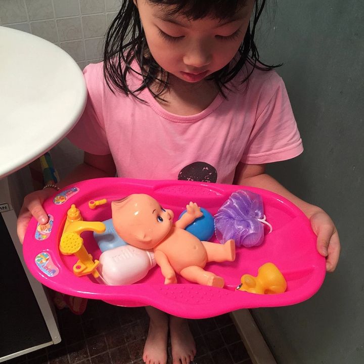 Baby%20Doll%20Bathtub%20and%20Accessories%20Set%20(6pcs)%20Pretend%20Play%20Bath%20Toys%20for%20Kids%20-%2015cm%20Baby%20Dolls%20with%20Accessories%20and%20Rubber%20Duck%20-%20Image%208