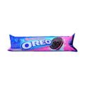 Oreo Strawberry Cream Biscuit 110g. 