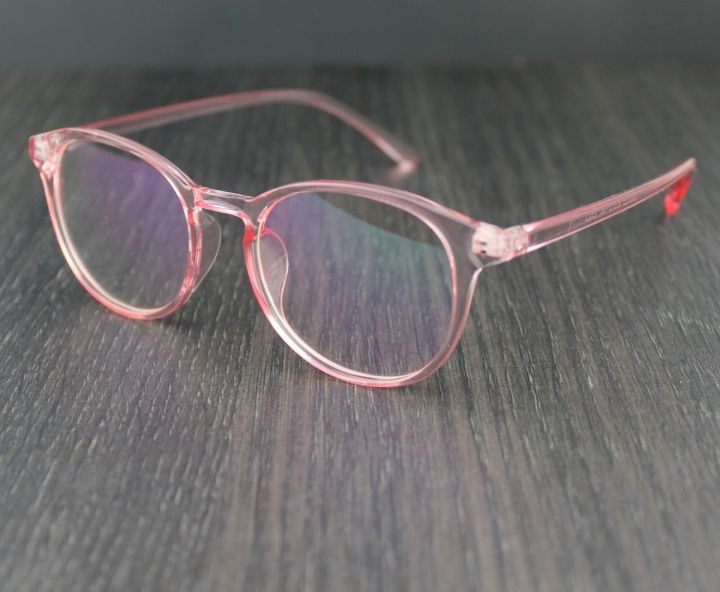 Unisex%20Clear%20Lens%20Sunglasses%20UV%20400%20Protection%20Glasses%20For%20Men%20and%20Women%20Transparent%20Frame%20Sunglasses%20Blue%20Light%20Filter%20Computer%20Glasses%20Men%20and%20Women%20-%20Image%203