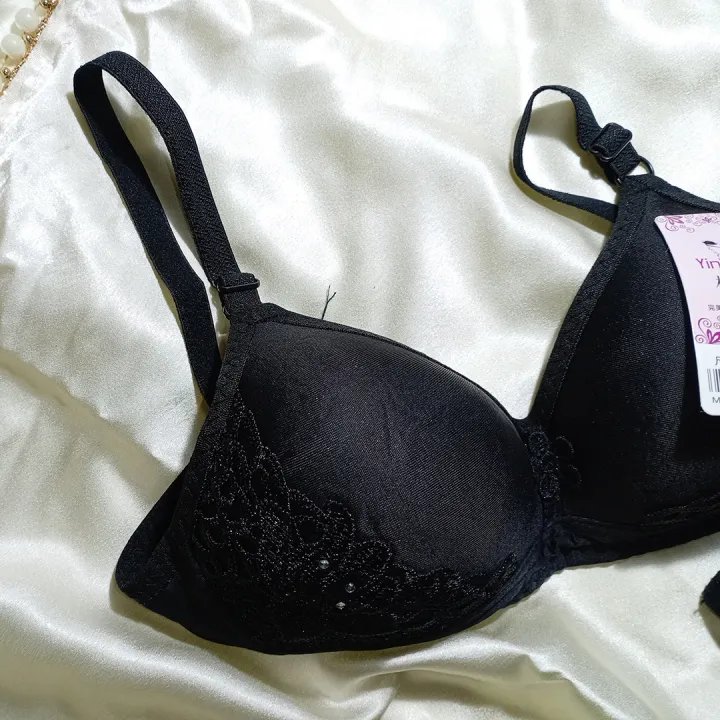 Trendy%20Fashionable%20&%20Super%20Comfortable%20Padded%20Bra%20-%20Image%202