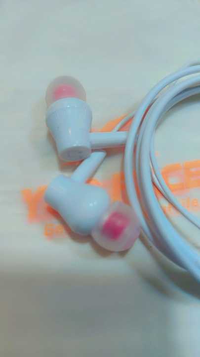 Yoo%20Face%20EarPhone%20-%20Image%205
