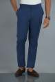 Essential Chinos - Slim Fit - Navy. 