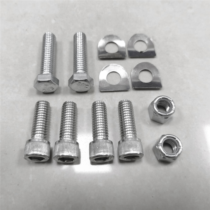 Chrome%20Passenger%20Foot%20Peg%20Mount%20Bracket%20Kit%20for%20Super%20&%20Wide%20Glide%2006-17%20-%20Image%206