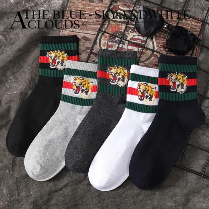 Embroidered%20tiger%20socks%20casual%20sports%20men's%20socks%20Business%20classic%20striped%20sock%20-%20Image%205