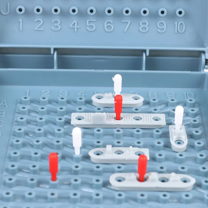 Battleship%20The%20Classic%20Naval%20Combat%20Strategy%20Board%20Games%20Board%20Game%20-%20Image%204