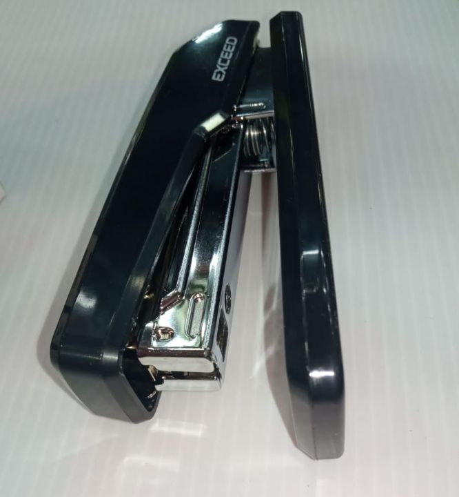 Stapler%20Machine%20Deli%20No%20%E2%80%93%20369%20(Large)%20-%20Image%202