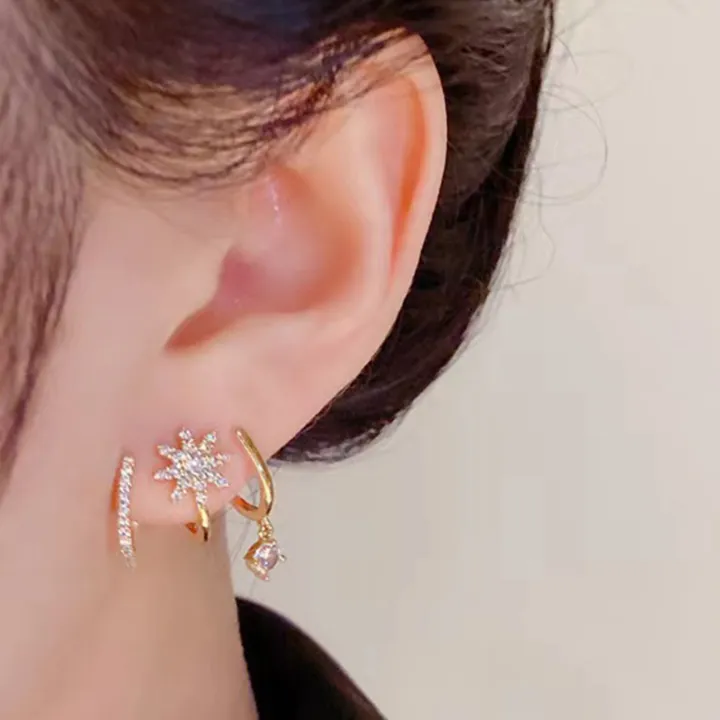 1%20Pair%20Ear%20Studs%20Claw%203%20Rows%20Elegant%20Temperament%20Golden%20Gift%20Hypoallergenic%20Bling%20Rhinestone%20Star%20Women%20Earrings%20Fashion%20Jewelry%20-%20Image%203